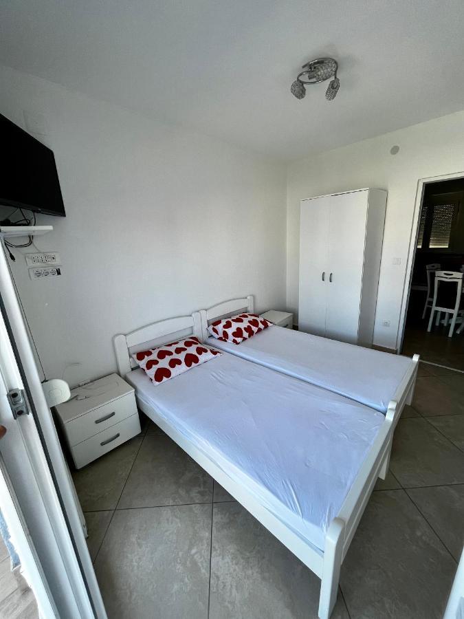 Apartments Apartmani Bojana Utjeha Buitenkant foto