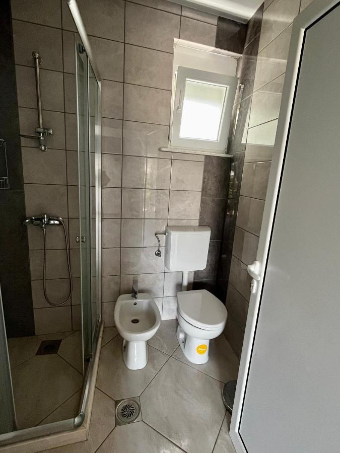 Apartments Apartmani Bojana Utjeha Buitenkant foto
